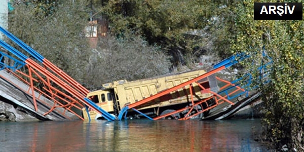 K�pr� ��kt�, 1 i�ci hayat�n� kaybetti