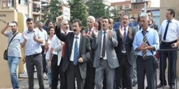 Okul müdürlüğü atamaları ve MEB kılıfı