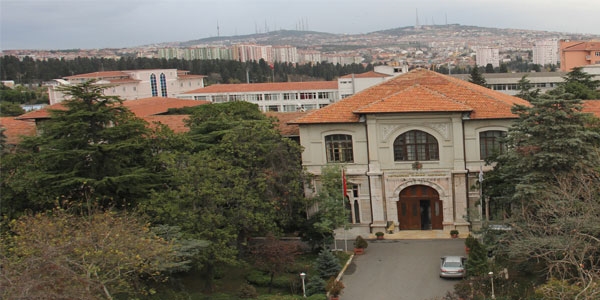 Kadıköy'deki Numune Hastanesi Poliklinik binası boşaltıldı
