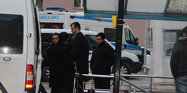 Gözaltına alınanlar adliyeye sevk ediliyor