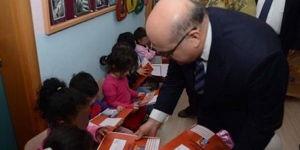 Cezaevlerinde karne heyecanı