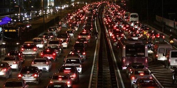 FSM'de 10 gişeden 4'ü 2 hafta kapalı olacak