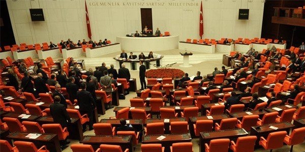 Tehlikeli içerik engellenemezse, site kapatılabilir