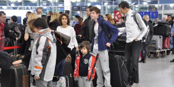 Atatürk Havalimanı'nda tatil hareketliliği