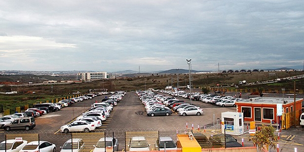 İSPARK'tan havaalanlarında 8 liraya park hizmeti