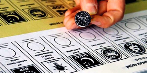 Ak Parti'nin oyu yüzde 49.5