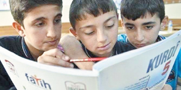 Se�meli K�rt�e dersini en �ok T�rk ��renciler se�ti