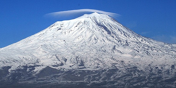 Ağrı Dağı 'şapka' taktı