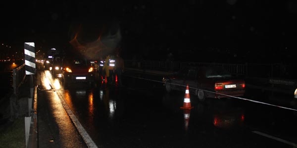 E-5 Karayolu çift taraflı trafiğe kapatıldı