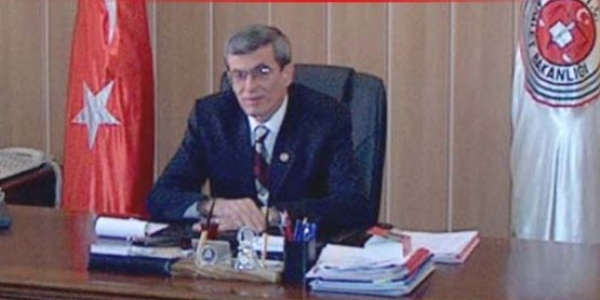 Bakanlıktaki dolandırıcılık olayını Müsteşar çözdü