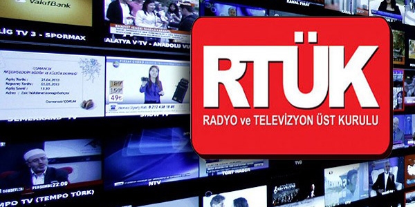 RTÜK iki üyeye 'kınama' cezası verdi