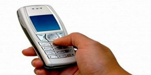 Telefon dolandırıcılarına 4 bin TL kaptırdı