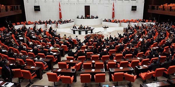 TİB'e zararlı içeriklere erişimi engelleme yetkisi