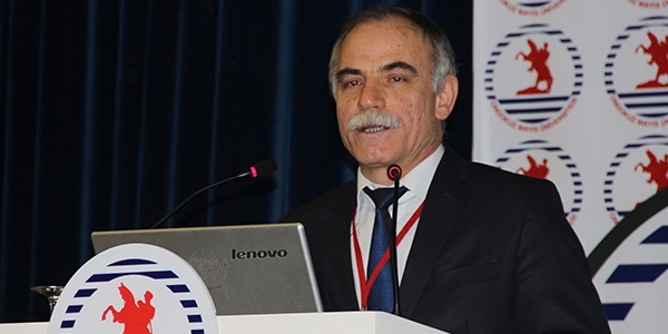 'Her öğrenci atanma hevesiyle üniversiteye başlıyor'