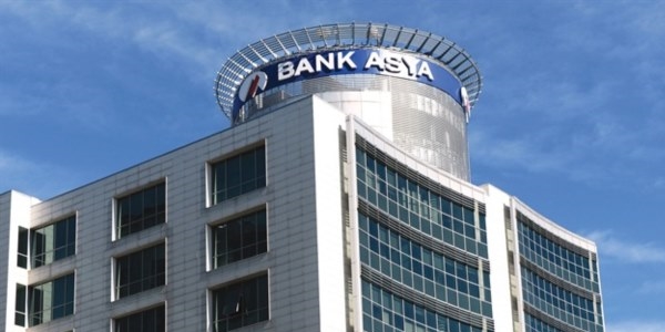 Bank Asya'da film 2011'de kopmuş