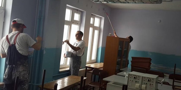İlçe Milli Eğitim Müdürlüğü boya timi kurdu