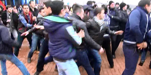Sakarya Üniversitesi'nde kavga