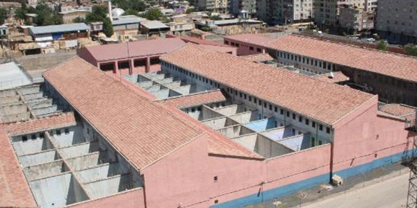 Diyarbakır E Tipi Cezaevi için 'müze kavgası'