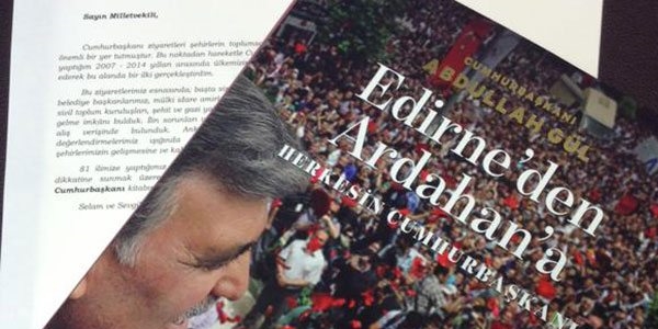 Abdullah Gül'den vekillere mektup ve kitap
