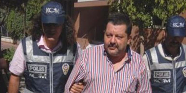 Tan�k polis: As�ls�z iddialarla i� adam� tutukland�