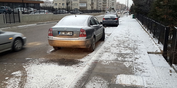 Ba�kent'te kar ya���� ba�lad�