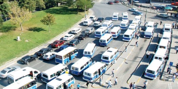 Türkiye'de toplu taşıma şoförü olmanın kriteri yok