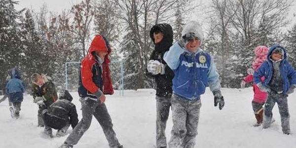 İstanbul'da okullar tatil edildi