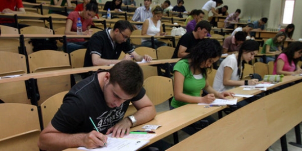 2010 KPSS sorularını 'test geliştirme uzmanları' mı çaldı?