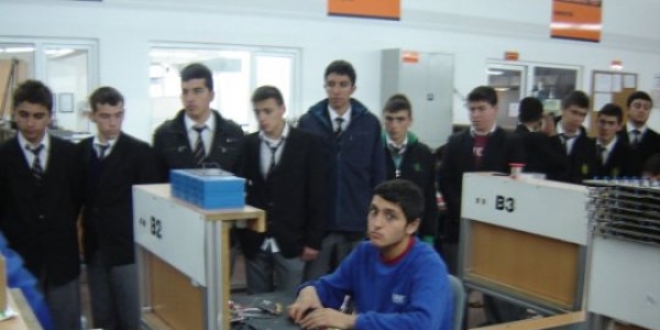 Meslek Lisesi öğrencilerinin 10. sınıf alan seçim kılavuzu
