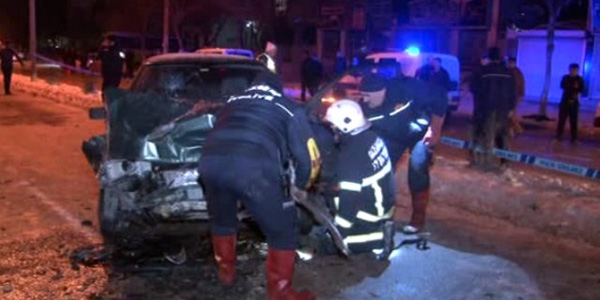 Gaziantep'te trafik kazası: 3 ölü