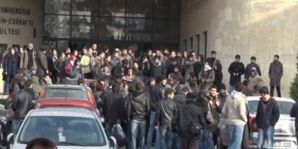 Ankara Üniversitesi'nde gerginlik...