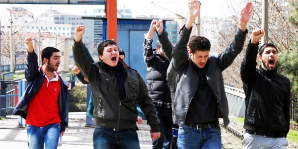 Ankara Üniversitesi DTCF'de eğitime üç gün ara