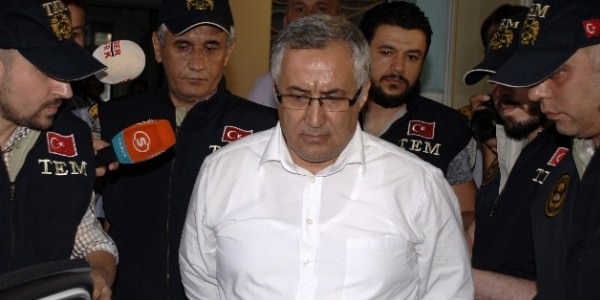 Yurt Atayün MHP'den aday adayı