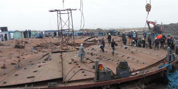 7 ki�inin �ld��� Eti Bak�r davas�nda tutuklu kalmad�