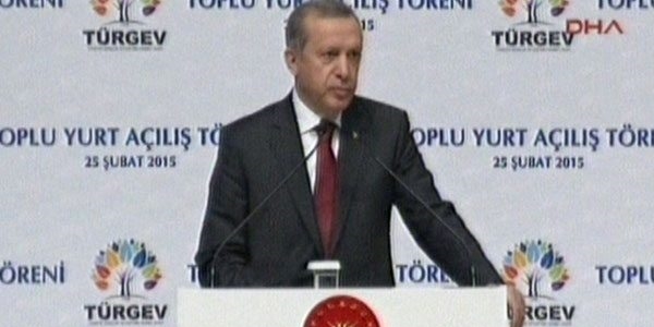 Erdoan: Varsn inadna dekolte, mini etek desinler