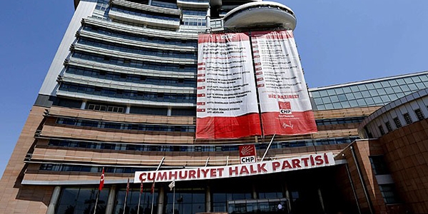 CHP'ye 1350 milletvekili aday aday bavurdu