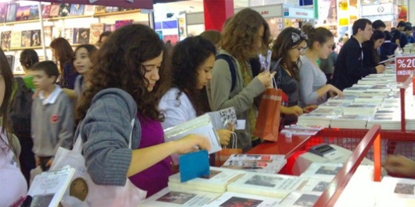 CNR Kitap Fuar� yar�n a��l�yor