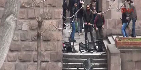 Ankara Üniversitesi'nde kavga: 46 gözaltı