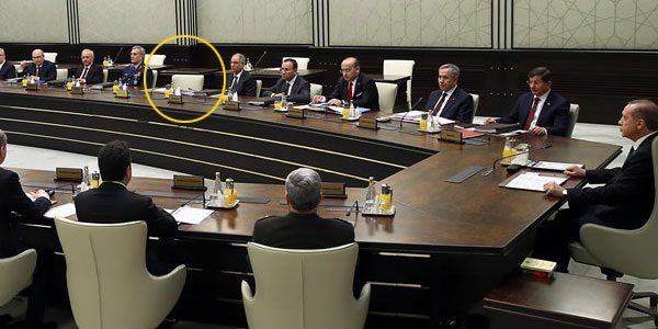 Kara Kuvvetleri Komutanı MGK'ya katılamadı