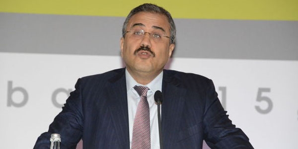 EPDK Ba�kan�, elektrik da��t�c�s�na sert ��kt�