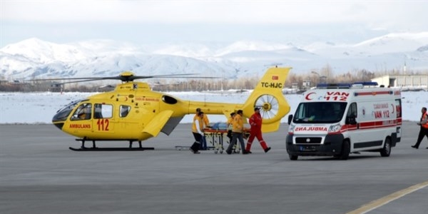 Ambulans helikopter 740 hayat kurtard