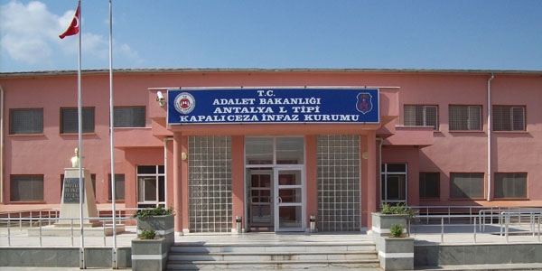 Antalya Cezaevi'nde cinsel istismar iddiaları raporu