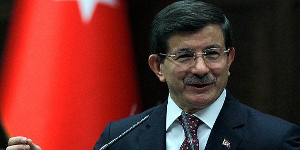 Davutoğlu: İstifa haberlerine Babacan'la güldük