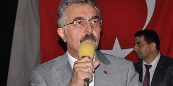 MHP, Hülya Avşar polemiğinde geri adım attı