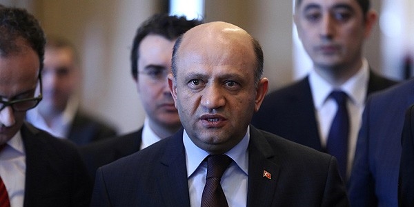 Işık: Dolardaki yükseliş kalıcı bir tehdit değil