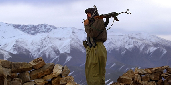 PKK'ya silah bırakmayın diyen lobiler var