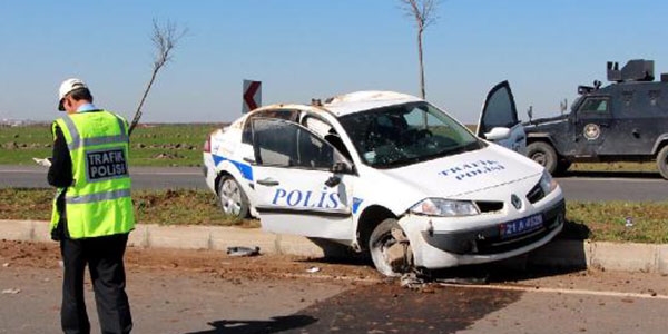 Polisler ölümden döndü