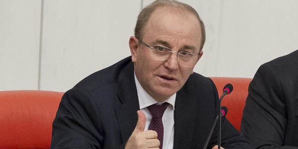 Bakan Öztürk: Cizre'de, Silopi'de hendek yok