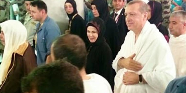 Cumhurbaşkanı Erdoğan sa\'y yaparken görüntülendi / Video