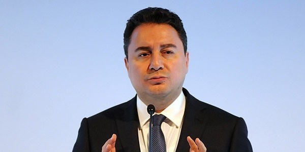 Babacan: Hava bugün fırtınalı, yarın güneşli olabilir